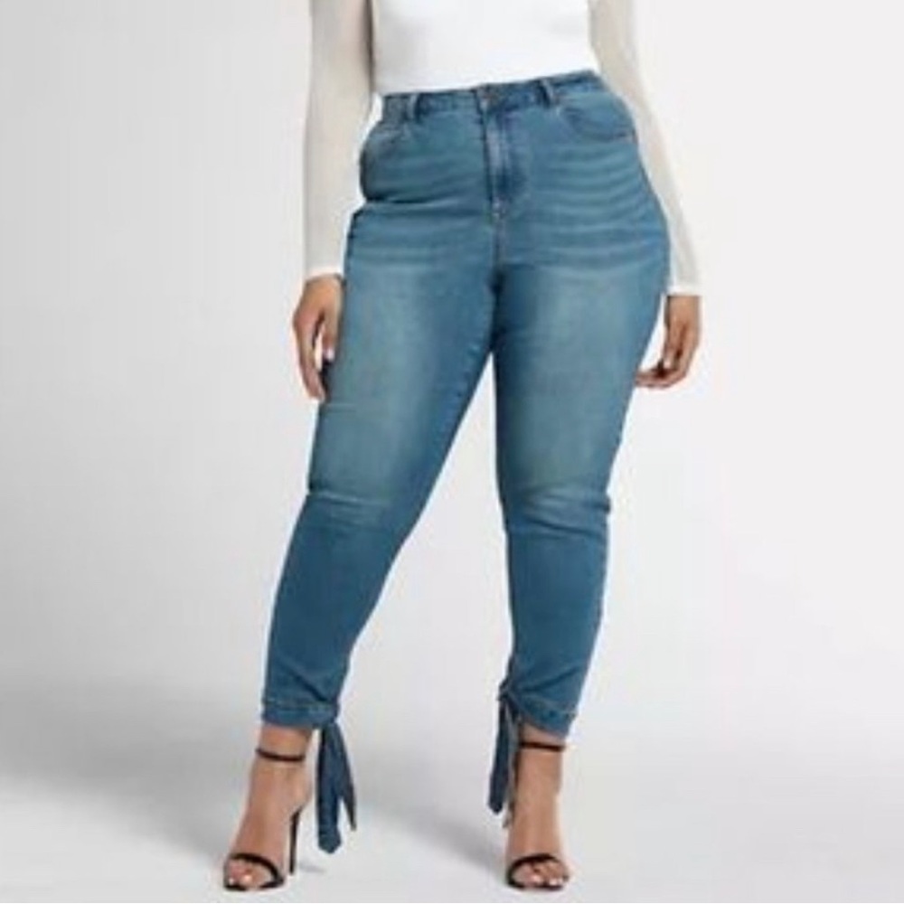 NWT Fashion to Figure Ankle Side Tie Jeans, size 20, denim, straight, distressed